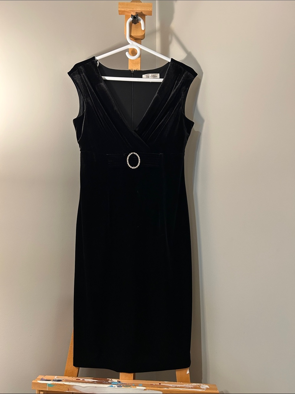 VINTAGE 90s Classic Black Stretch Velvet Cocktail Dress with Rhinestone Buckle